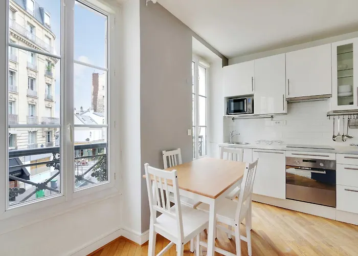 Comfortable - 1bd 3p - Commerce Montparnasse *